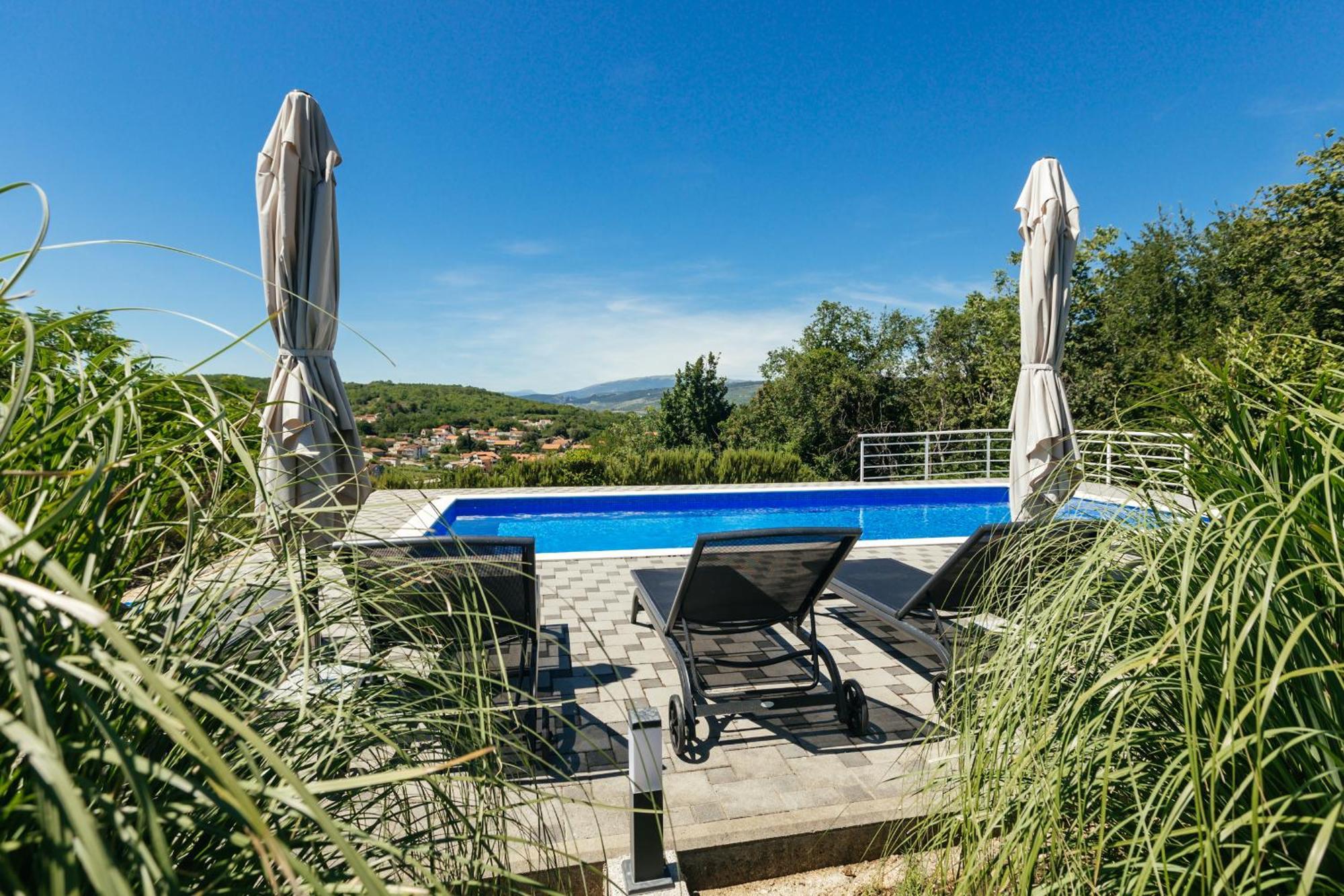 Villa Matko - Family Destination Zmijavci Kültér fotó