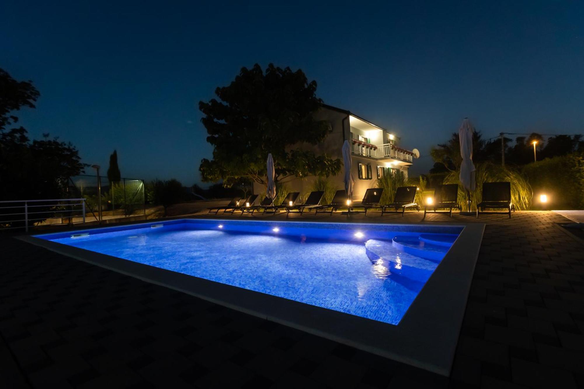 Villa Matko - Family Destination Zmijavci Kültér fotó